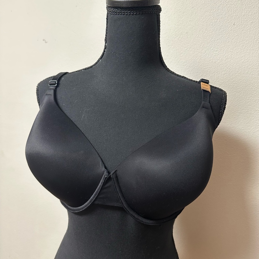 PINK Victoria's Secret Elegant Black Bra 36DDD